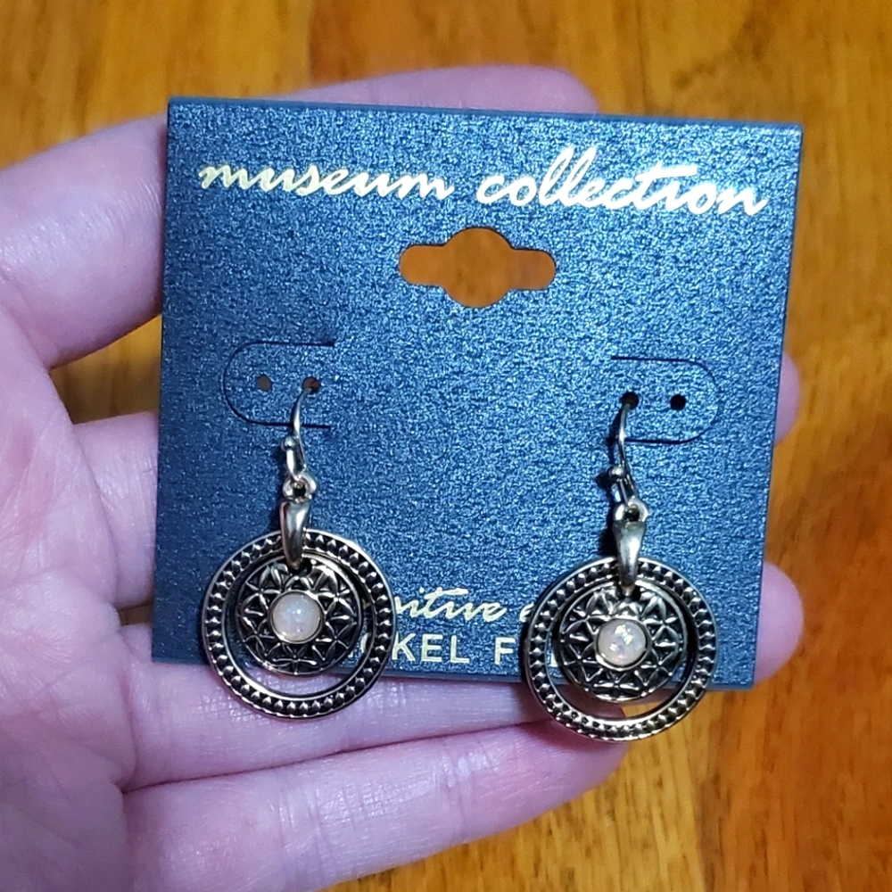 Museum Collection Artistic Eclectic Silvertone Round Mandala Sun Earrings